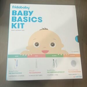 Baby basics kit by Frida baby